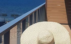 Aura Delux Seaside